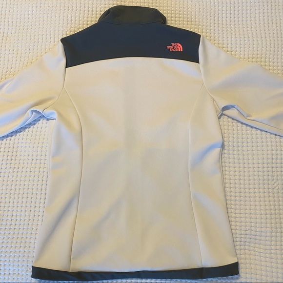 North Face Jacket - Picture 6 of 6
